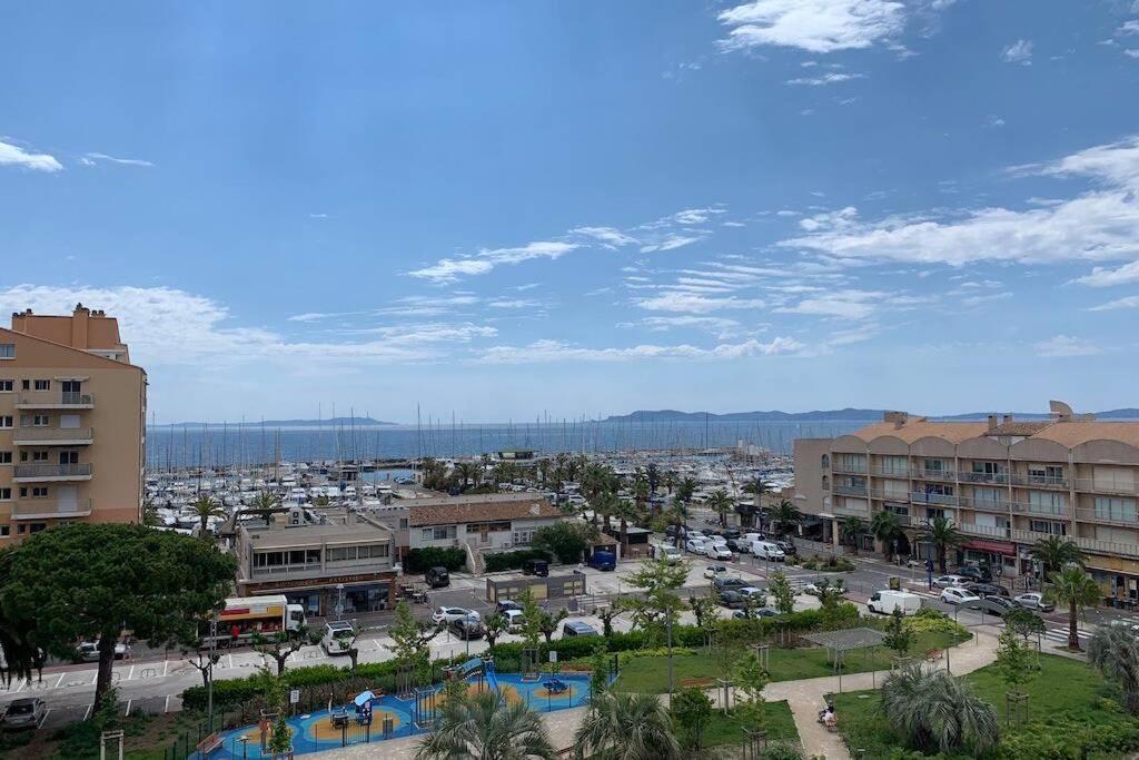 L'Effet Mer, Duplex Sur Le Port Avec Ses 2 Terrasses Vue Mer Hyères Zewnętrze zdjęcie